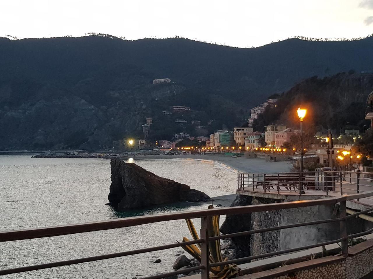 Oceanview Luxury Apartment Monterosso al Mare Buitenkant foto